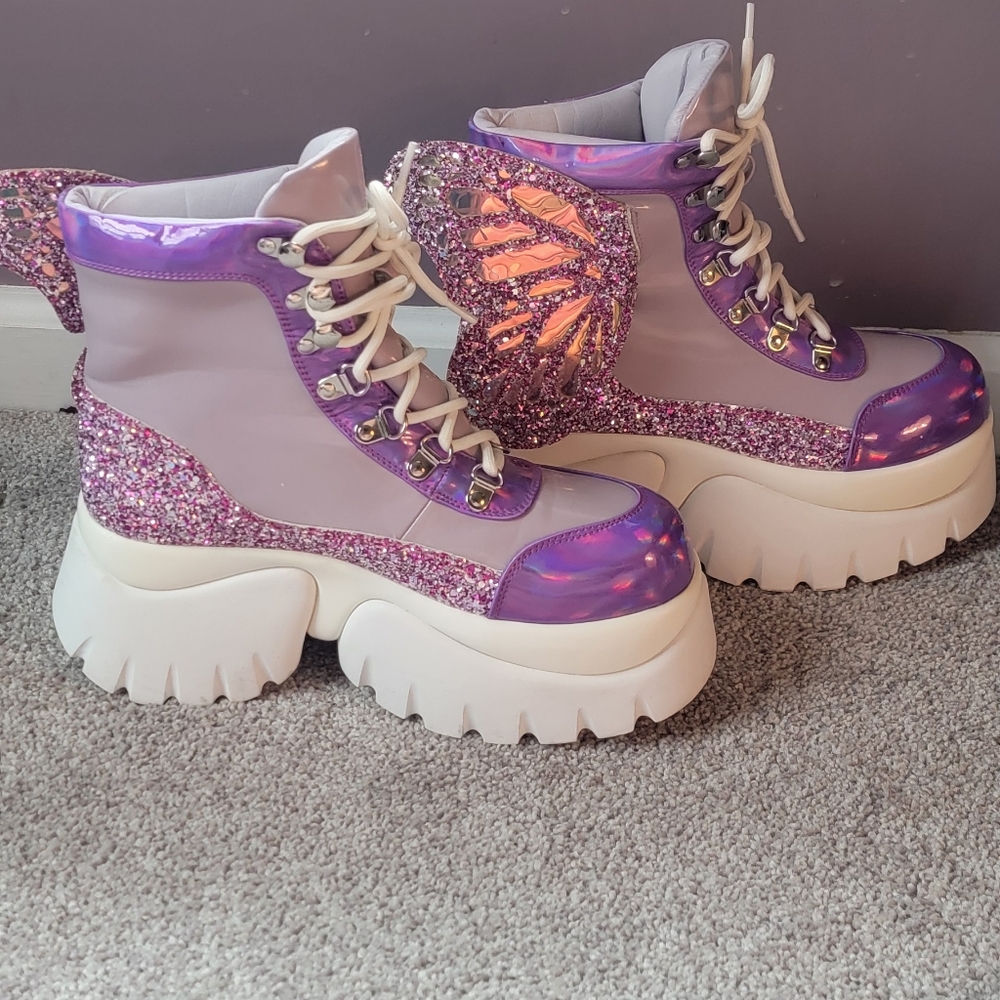 Koi butterfly platforms